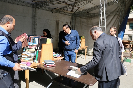 پایان فرآیند وجین کتاب در کتابخانه دانشکده توانبخشی؛ قفسه‌ها آماده پذیرش منابع نوین 