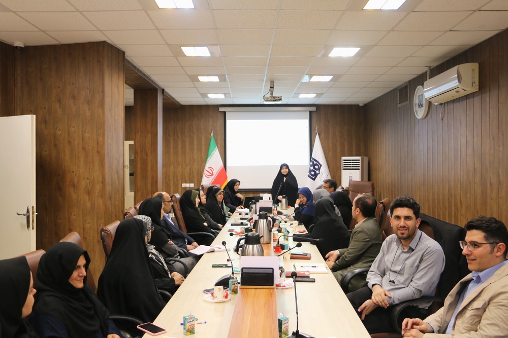 برگزاری جلسه شورای آموزشی دانشکده با محوریت بررسی دستورالعمل‌های نوین آموزشی و ارتقای هیئت علمی
